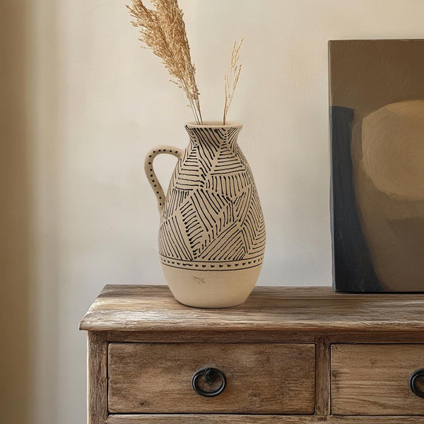 Urbi Vase