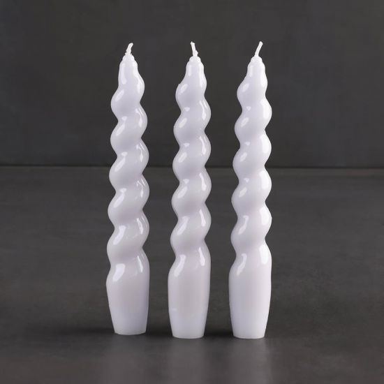 MÆGEN Taper Candle - 18m Spiral Twist - Lilac - 3 Pack