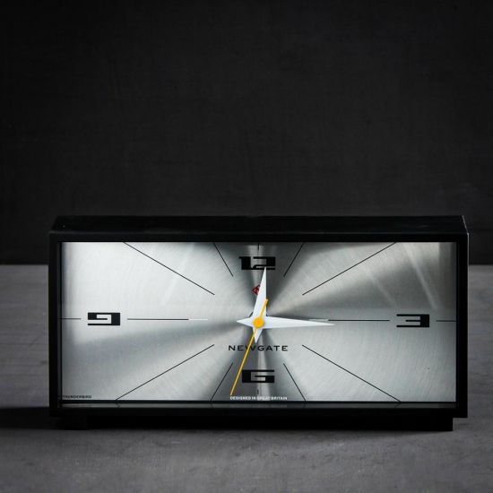WSG Mantel Desk Clock Rectangle Acrylic Mid Century Black Cream 28 x 13.4 cm 