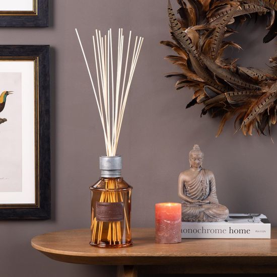 Luxurious Reed Diffuser - Vintage Leather Scented - Natural Fragrance Sticks