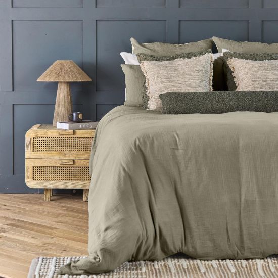 One Thirty Five Moss Green Washed Cotton Super King Duvet Cover & Pillowcase Set