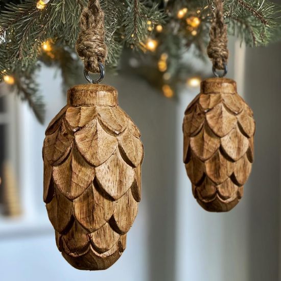 Christmas Decoration Bauble - Medium Pine Cone - Rustic Natutal Look - 10cm