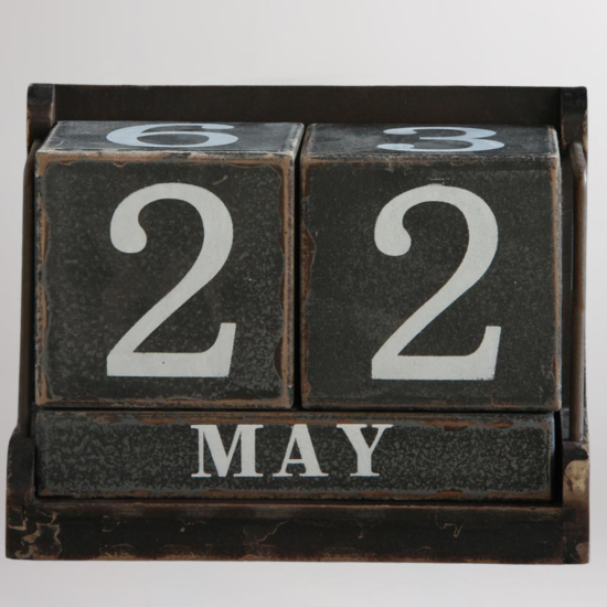 The Alternative Calendar - Wooden Square Blocks