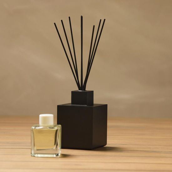 Black Reed Diffuser - Orange Blossom Scented - Black Fragrance Sticks - 120ml