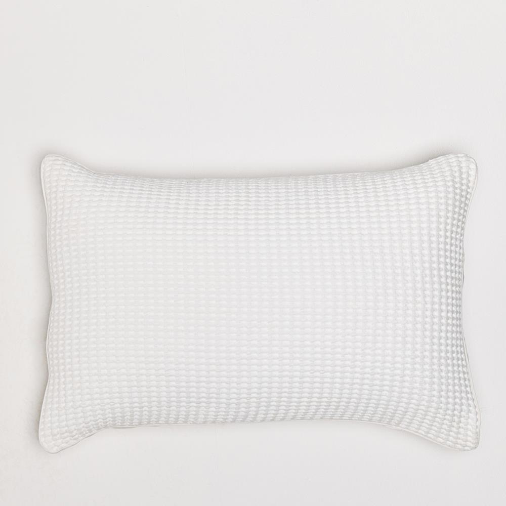 One Thirty Five  - Pair of Pillowcases - 200 TC Cotton - White