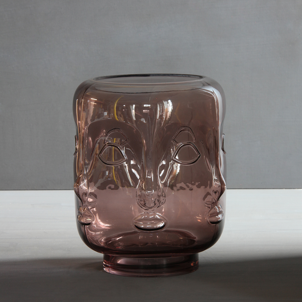 For a rose-tinted Christmas, choose a Buddha vase!